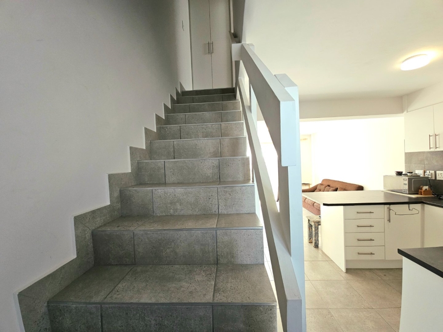 2 Bedroom Property for Sale in Stratford Green Western Cape